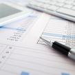 detail-documents-objets-lies-entreprise-dans-bureau_53419-5789.jpg