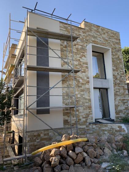 Chantier en cours (revêtements de Façades)