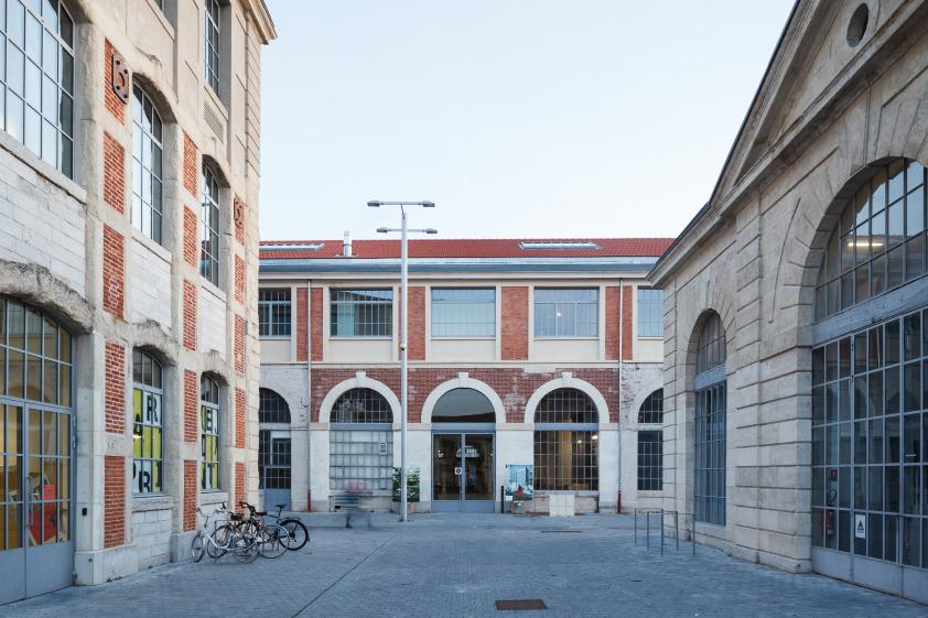 Entrée Grande Usine Créative 