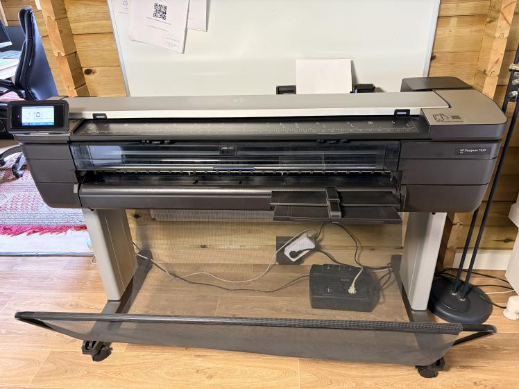 Traceur HP A0 36" T830 MFP