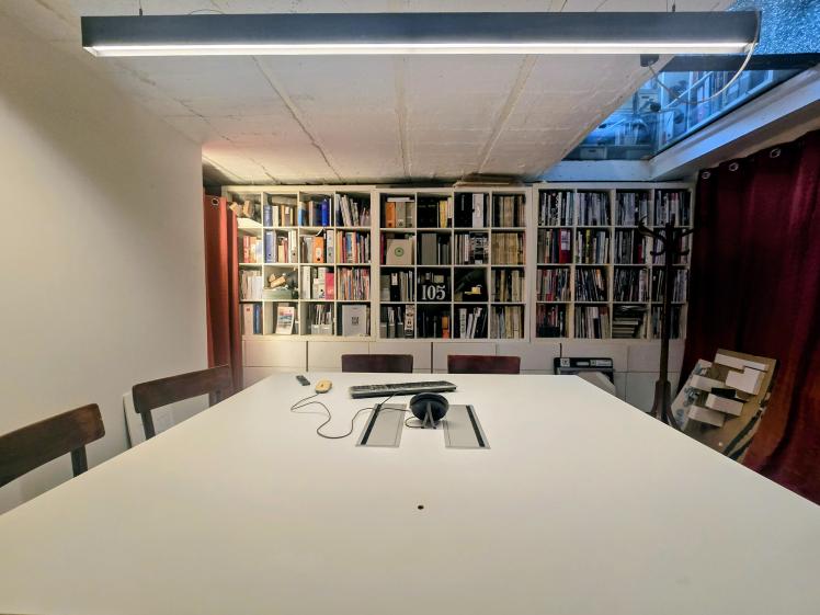 salle de réunion vue visio 
