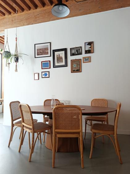 Table de réunion et du déjeuner