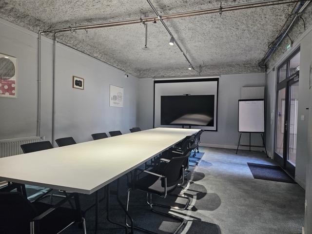 Salle de réunion au RdC