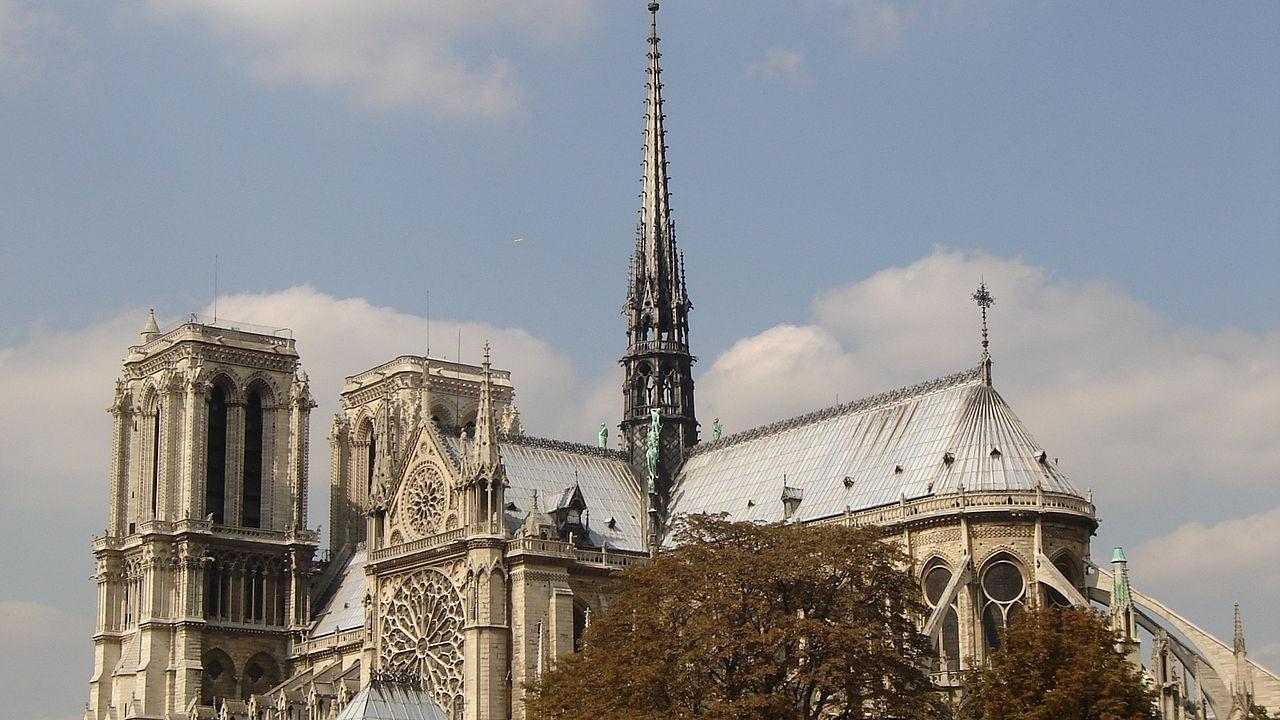 1280px-notre_dame_de_paris_back_side.jpg