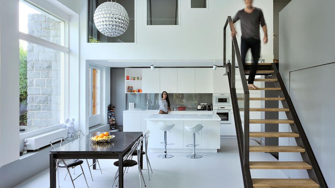 Rénovation et agencements d’un appartement en duplex à Sainte Foy lès Lyon (69) - Dank Architectes