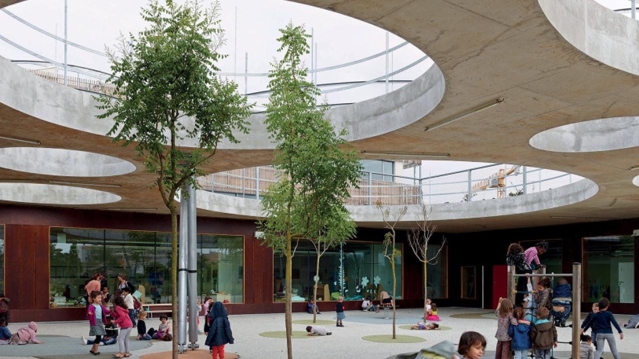 Groupe scolaire Lucie Aubrac, Toulouse, Laurens et Lousteau arch. (© S Chalmeau) Groupe scolaire Lucie Aubrac, Toulouse, Laurens et Lousteau arch. (© S Chalmeau)