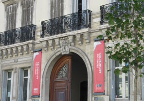 Entrée porte Ordre des Architectes PACA