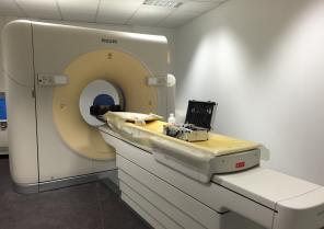 Scanner clinique des Revols Mours Saint Eusebe Benjamin Ballay Architecte