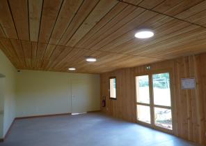L'espace de la salle polyvalente coté intérieur