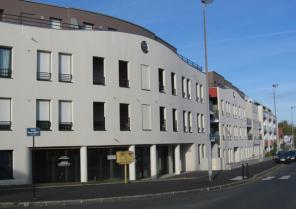 NANTES-VILLA MALTHA-CÔTÉ RUE