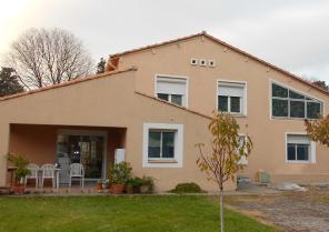 Agrandissement et rénovation d'un appartement. Aménagement de combles.
