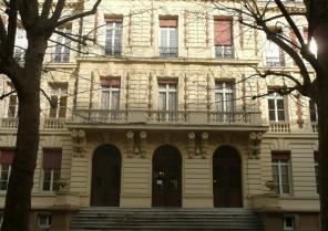 bat_a_cour_facade_nord-4.jpg