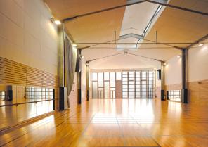 tours_gymnase0001_copie.jpg