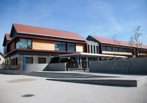Enseignement, façade - Collège du Trièves à Mens