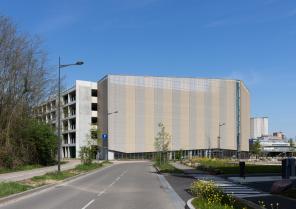 La parking dans son contexte