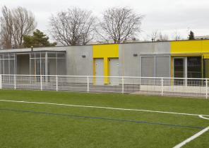 Un volume épuré et coloré