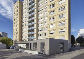 L'extension en pied du bâtiment d'habitations