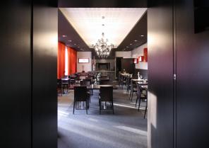 Aménagement d'une salle de restaurant _ La Charrue
