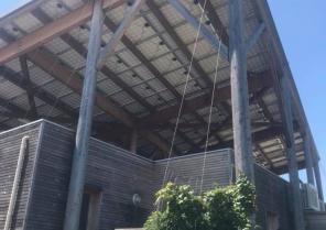 Crèche modulable en bois à énergie positive de Saint Sériés (34)