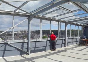 Serre en Toiture terrasse accessible