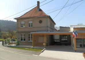 Parvis - Mairie Ecole