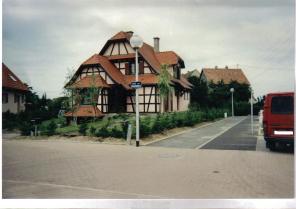 villa avec possibilité d'exercice de profession libérale ou sililaire