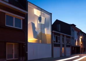 L'étroite maison, Bilzen, BELGIQUE, 2009