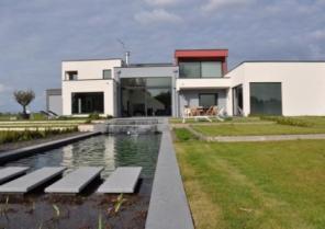 Vue depuis la piscine naturelle