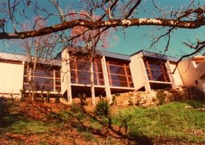La salle, pleine vue, plein Sud