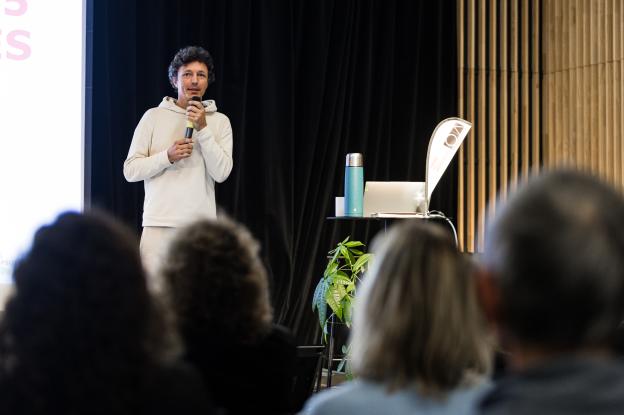 Conférence de Corentin de Chatelperron