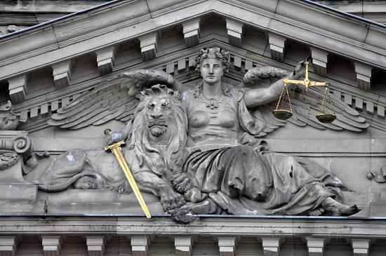 Fronton palais de justice - expertise.jpeg Fronton palais de justice - expertise.jpeg