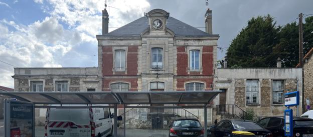 mairie_-_villeneuve-le-roi mairie_-_villeneuve-le-roi