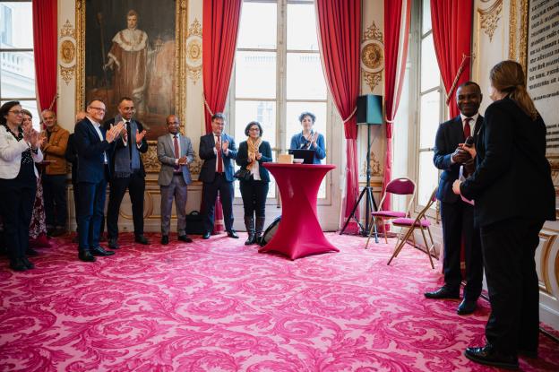 soiree-au-senat-cnoa-claire-jaillard-52_0.jpg