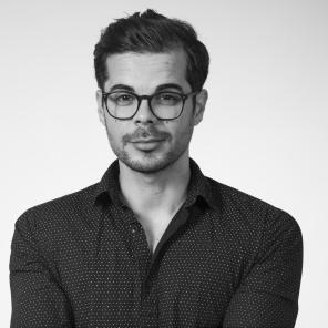 Francis Fernandez 